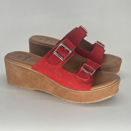 Sandalia grandes de mujer con cuña media Lecce Plus en rojo · Talla 42-46