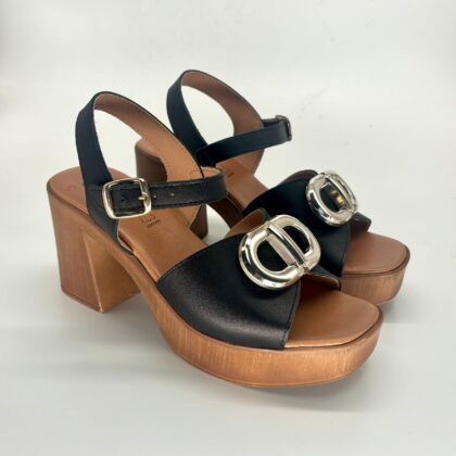 Sandalias negras de tacón alto SIRACUSA